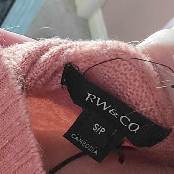 🌟 50% off! / Rw&Co Sweater - Picture 3 of 3